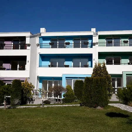 Stayinn Rainbow Houses Studio Couette-café