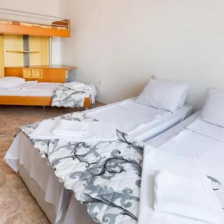 Stayinn Rainbow Houses Studio Bed & Breakfast Sluneční pobřeží